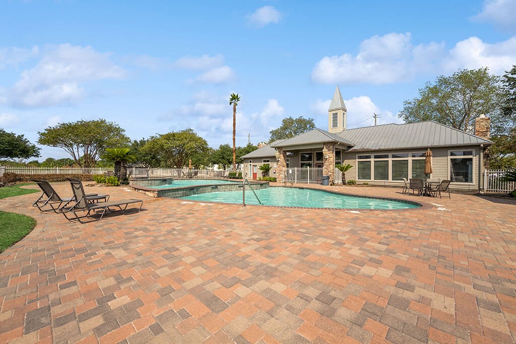 Swimming pool at Fountains at Tidwell and The Enclave in Houston TX